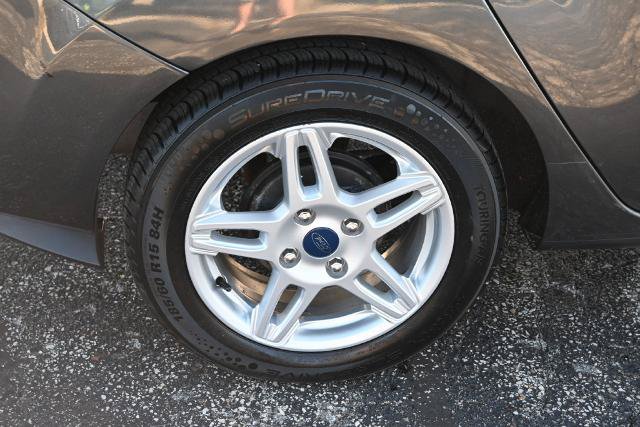 Certified 2019 Ford Fiesta SE w/ Cold Weather Package FWD image 15