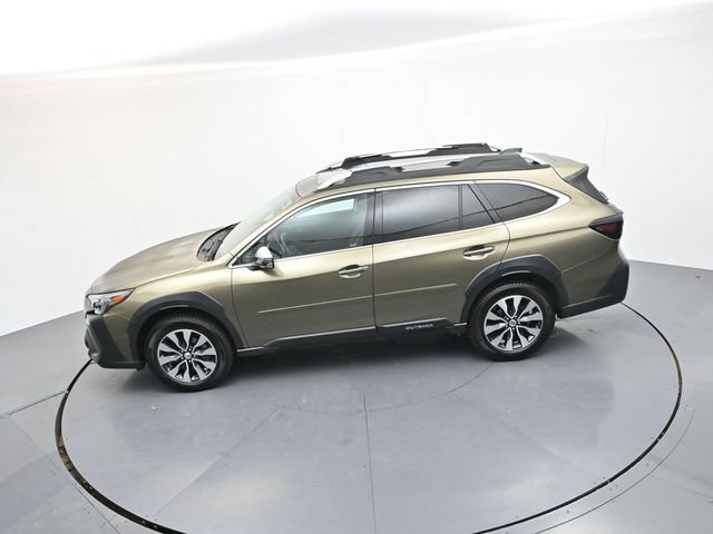 Used 2024 Subaru Outback Touring XT AWD/4WD image 22