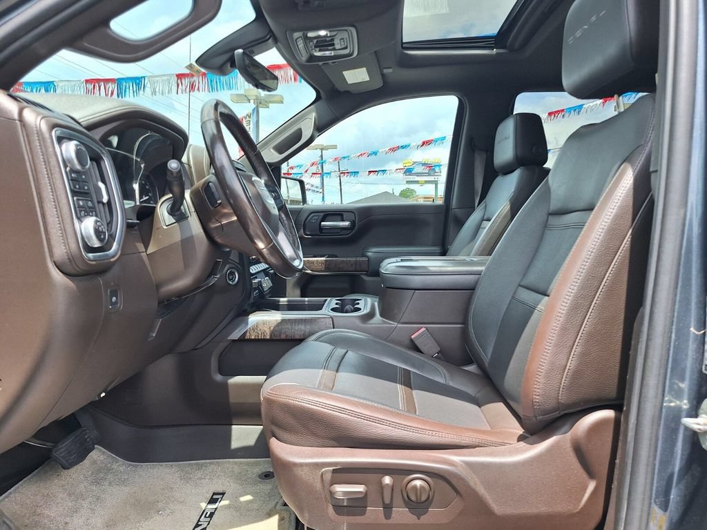 Used 2019 GMC Sierra 1500 Denali w/ Denali Ultimate Package AWD/4WD image 11