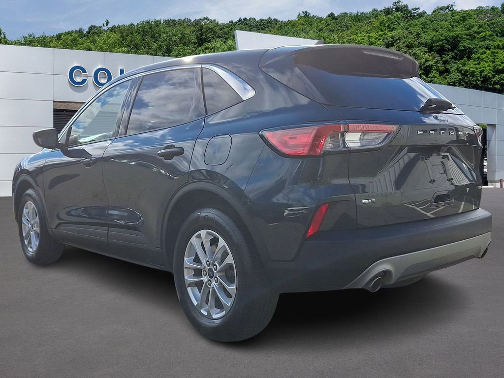 Certified 2022 Ford Escape SE w/ Convenience Package image 2