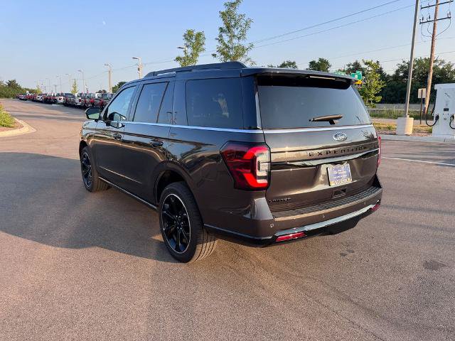 Certified 2024 Ford Expedition Limited AWD/4WD image 3