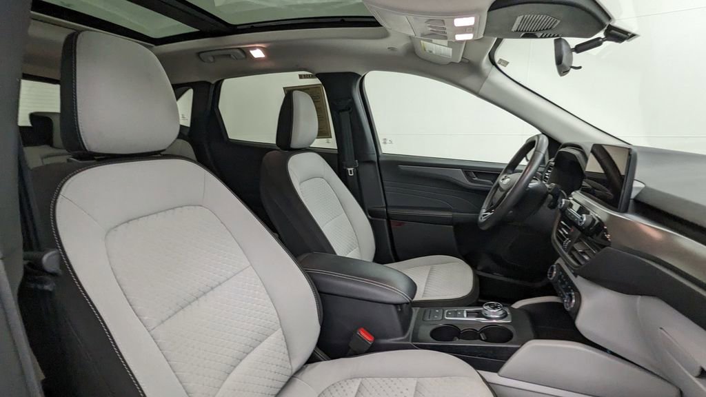 Certified 2023 Ford Escape Active image 37