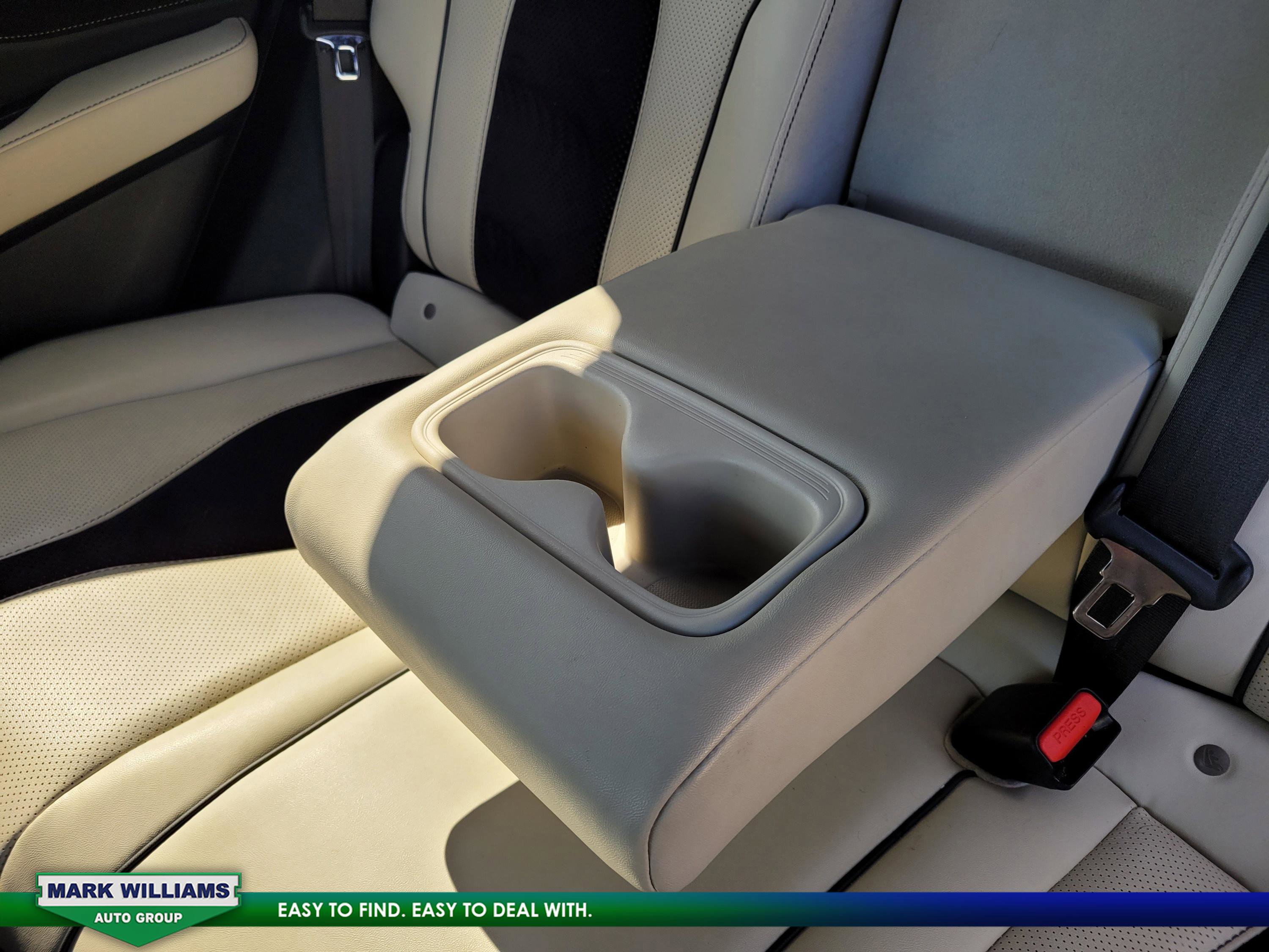 Used 2022 Acura RDX AWD w/ A-Spec & Advance Pkg image 16