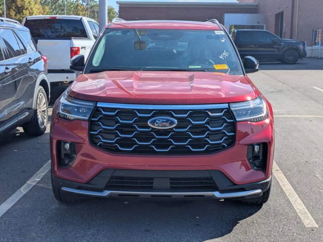 Certified 2025 Ford Explorer Platinum w/ Ultimate Package image 8