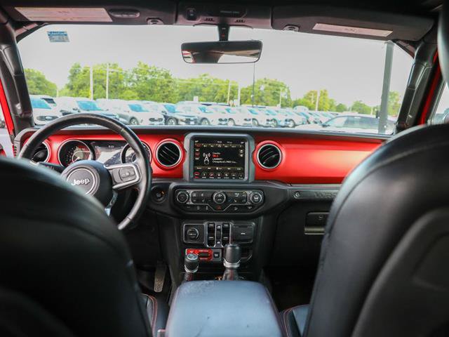 Used 2018 Jeep Wrangler Unlimited Rubicon AWD/4WD image 3