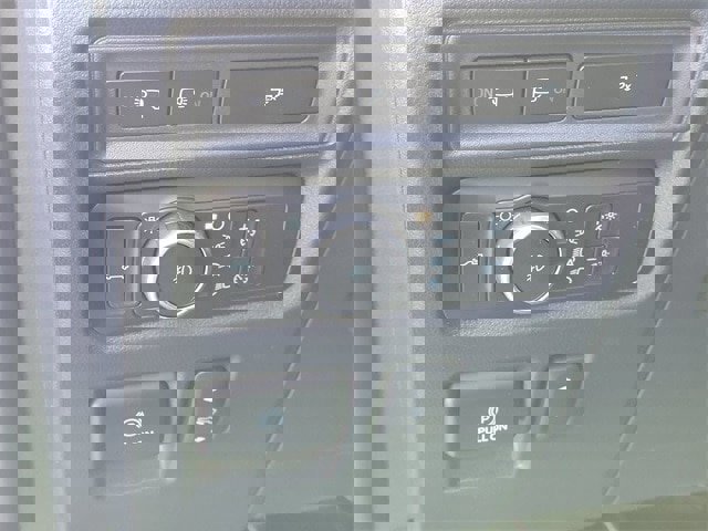 Certified 2022 Ford F150 XLT w/ Equipment Group 302A High image 12