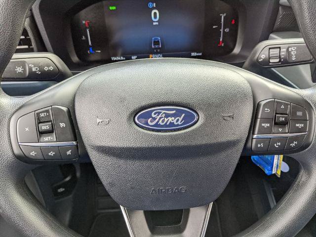 Certified 2025 Ford Maverick XL FWD image 11