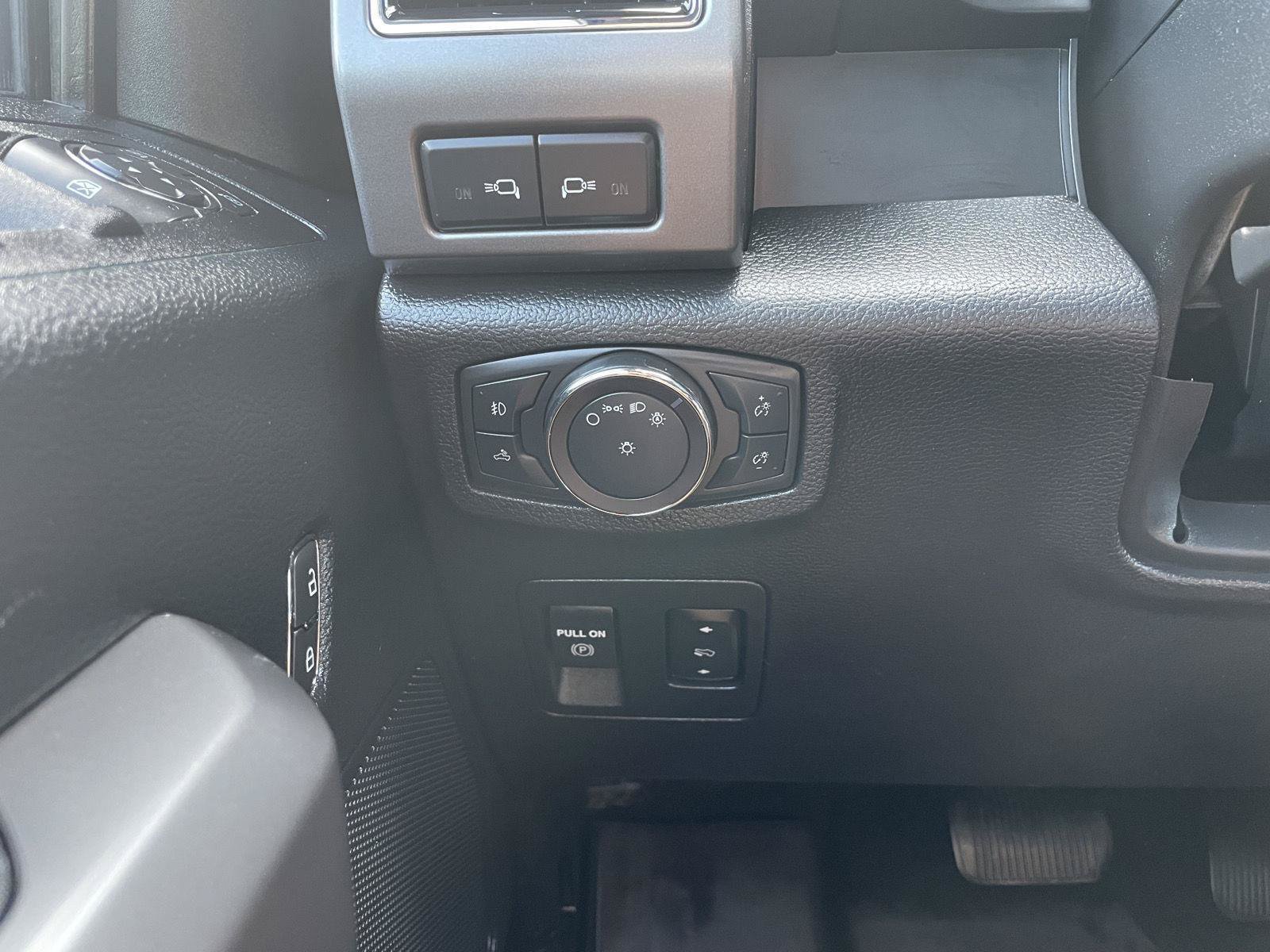 Certified 2019 Ford F150 XLT w/ Equipment Group 302A Luxury AWD/4WD image 16