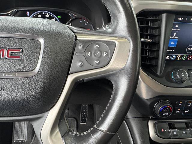 Used 2021 GMC Acadia Denali w/ Denali Technology Package AWD/4WD image 15