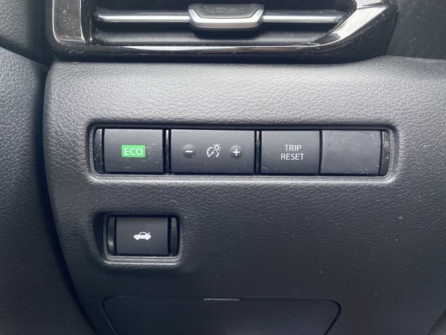 Used 2020 Nissan Sentra SR image 20