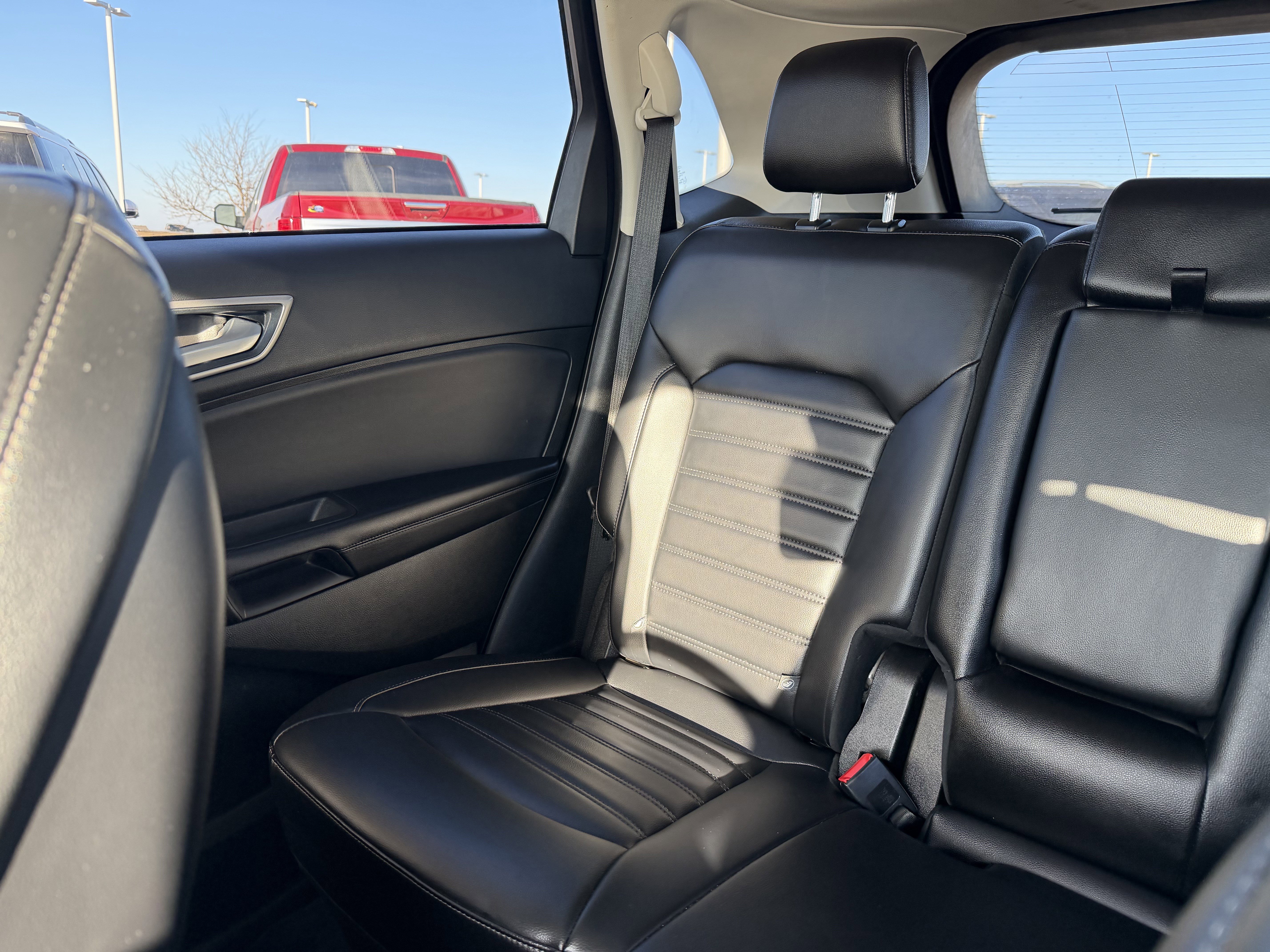 Certified 2024 Ford Edge SEL w/ Convenience Package image 12