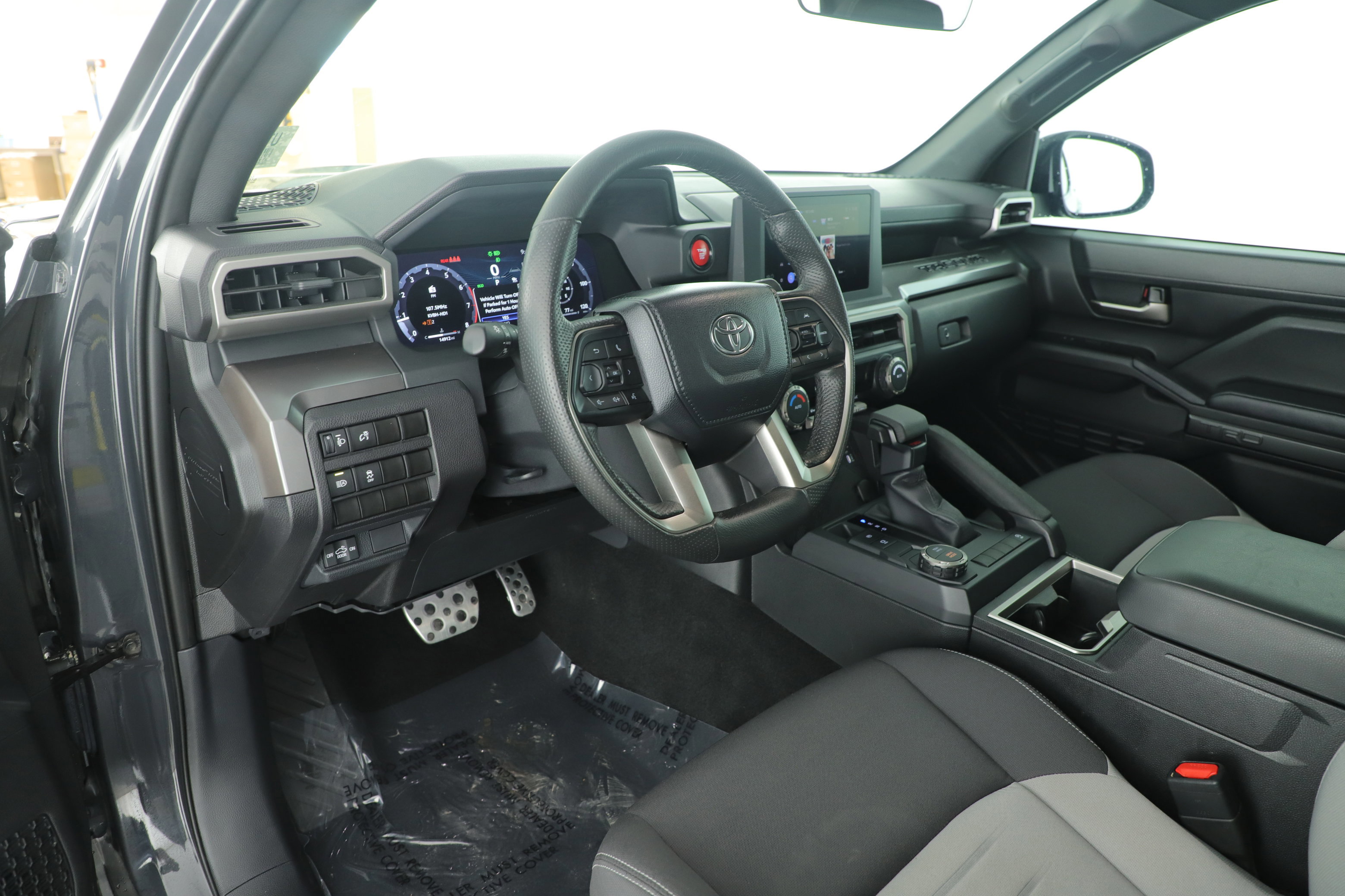Used 2024 Toyota Tacoma TRD Sport image 12