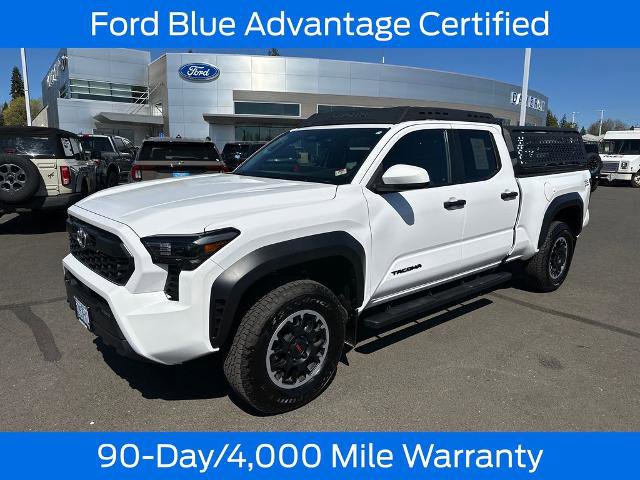 Used 2024 Toyota Tacoma TRD Off-Road image 3