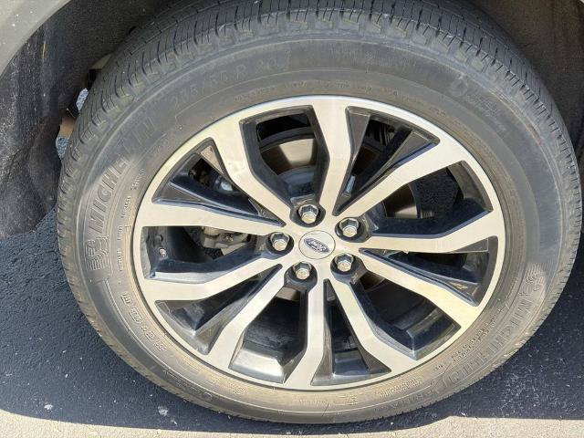 Certified 2025 Ford Explorer ST-Line AWD/4WD image 10