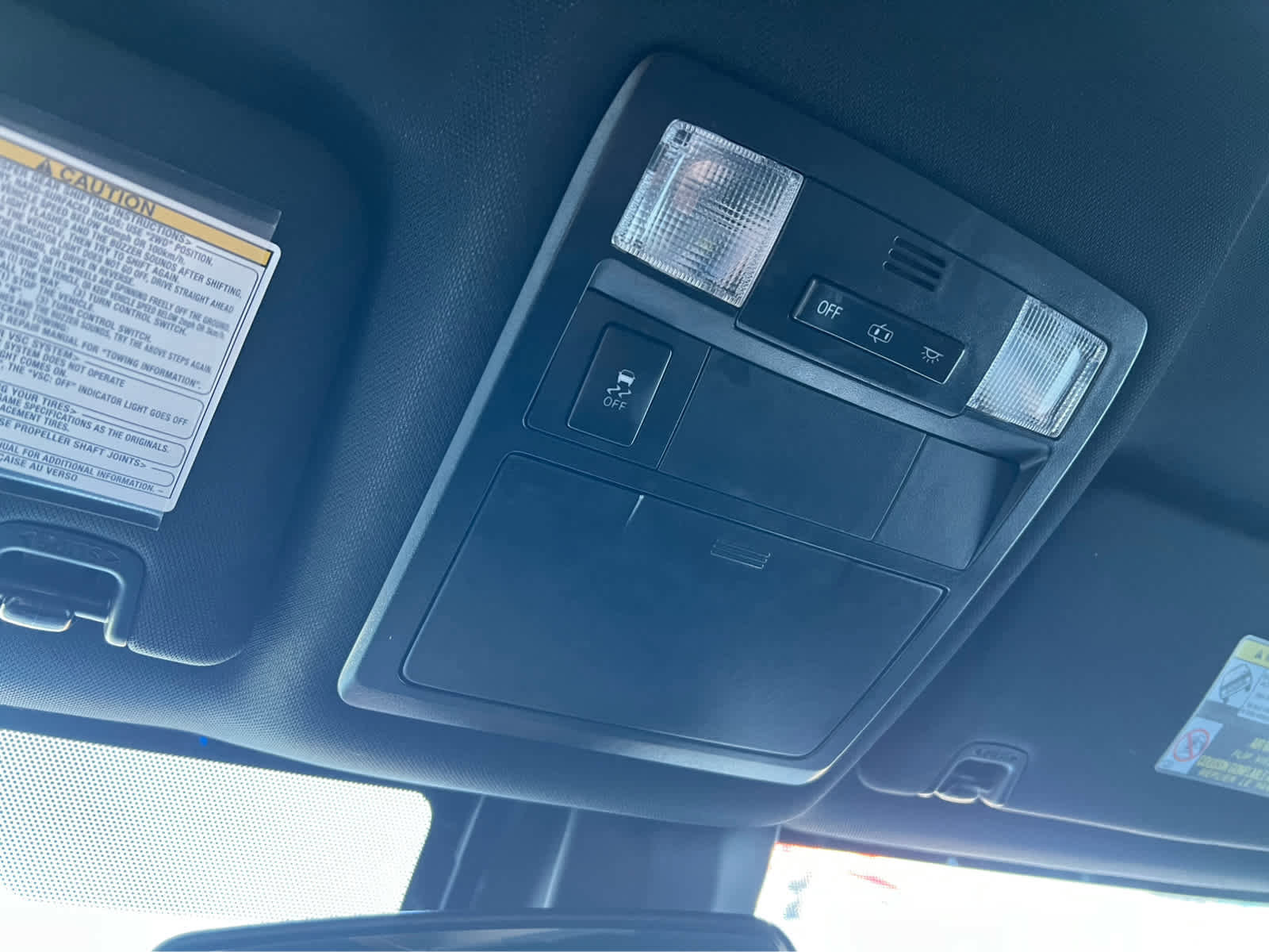 Used 2019 Toyota Tacoma TRD Sport w/ Technology Package AWD/4WD image 35