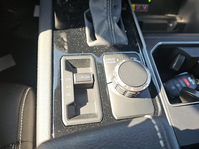 Used 2026 Toyota Tundra Limited AWD/4WD image 8