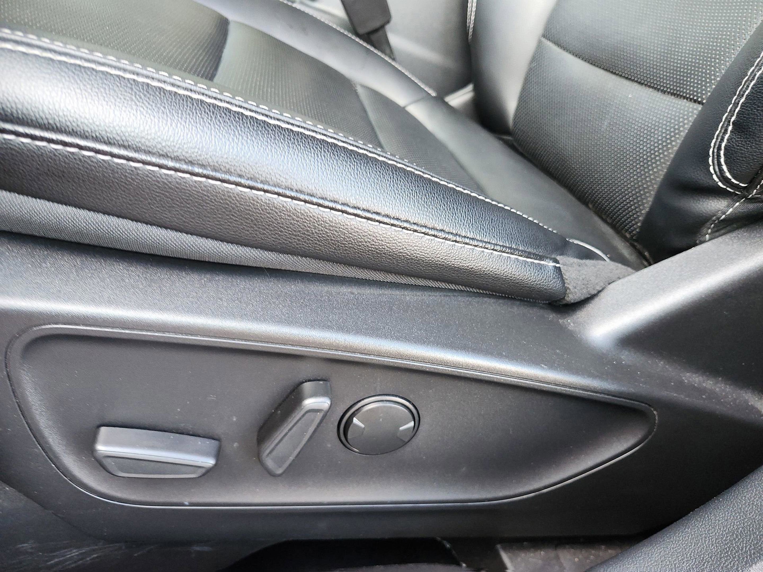 Certified 2022 Ford Escape SEL image 13