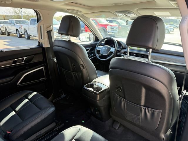Used 2022 Kia Telluride EX w/ EX Premium Package image 13