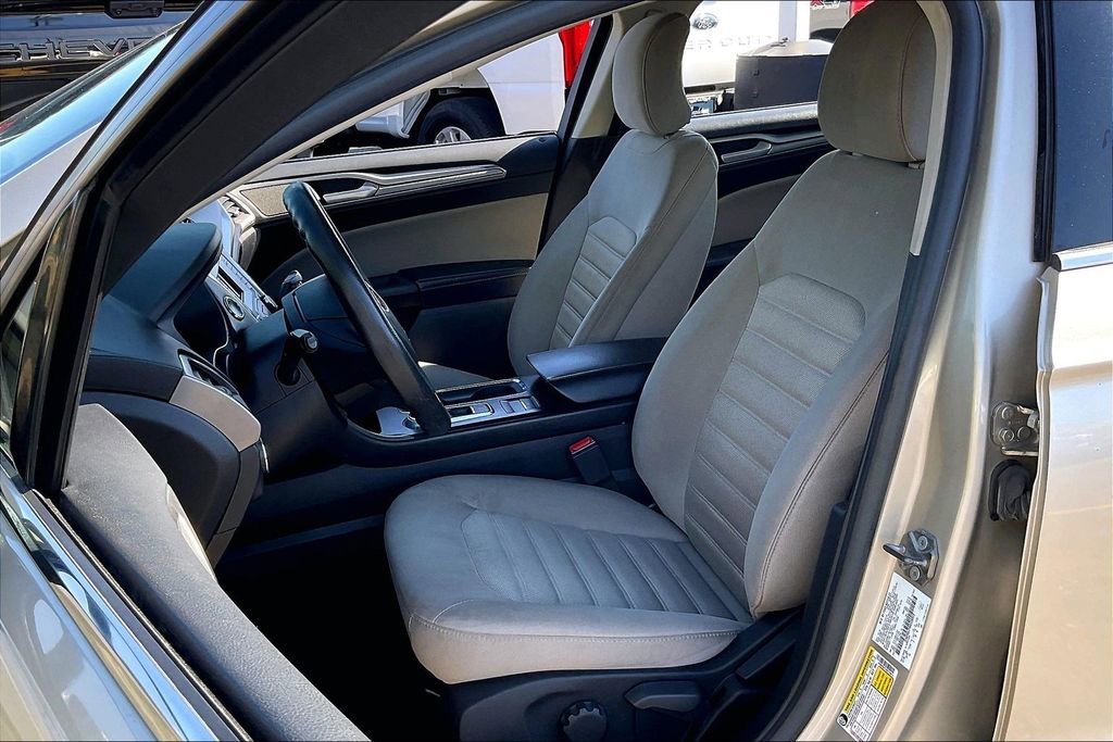 Certified 2019 Ford Fusion S FWD image 22