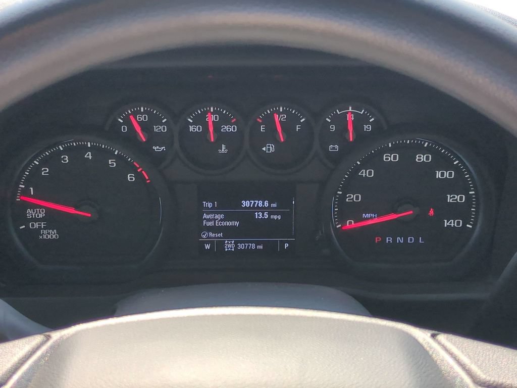 Used 2025 Chevrolet Silverado 1500 Custom Trail Boss AWD/4WD image 17