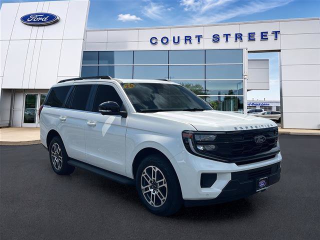 Certified 2026 Ford Expedition Active AWD/4WD image 3