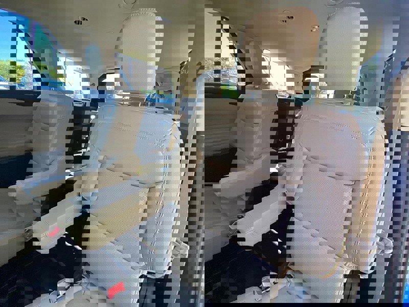 Certified 2021 Ford Explorer Limited w/ Equipment Group 301A image 40