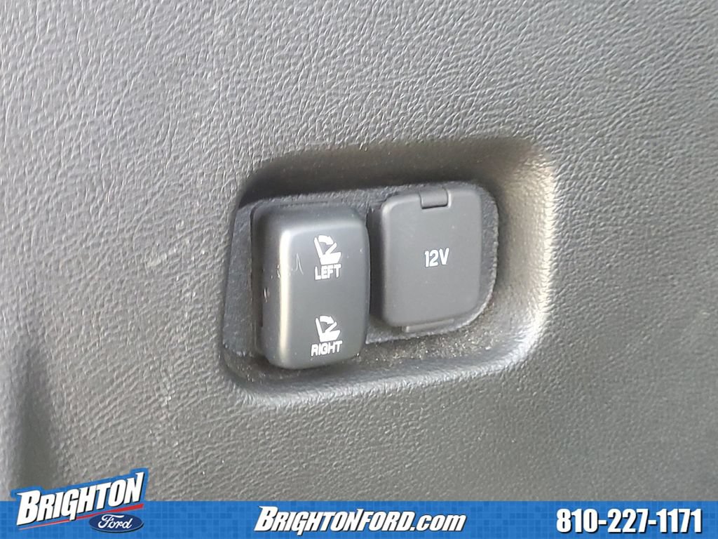 Certified 2024 Ford Edge Titanium w/ Equipment Group 301A AWD/4WD image 8