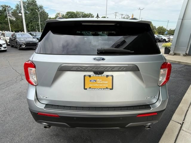 Certified 2021 Ford Explorer XLT w/ Equipment Group 202A AWD/4WD image 7