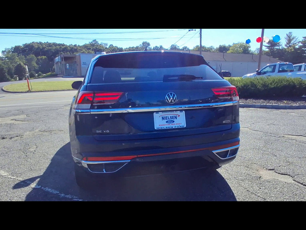 Used 2021 Volkswagen Atlas Cross Sport SE w/ Panoramic Sunroof Package AWD/4WD image 7