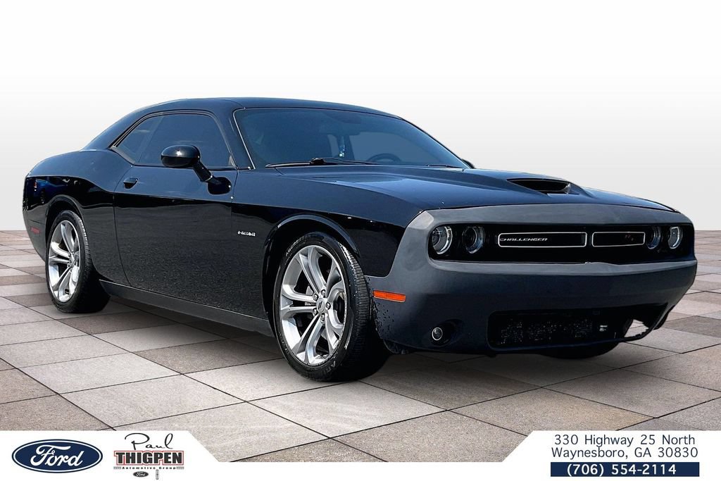 Used 2022 Dodge Challenger R/T RWD image 1