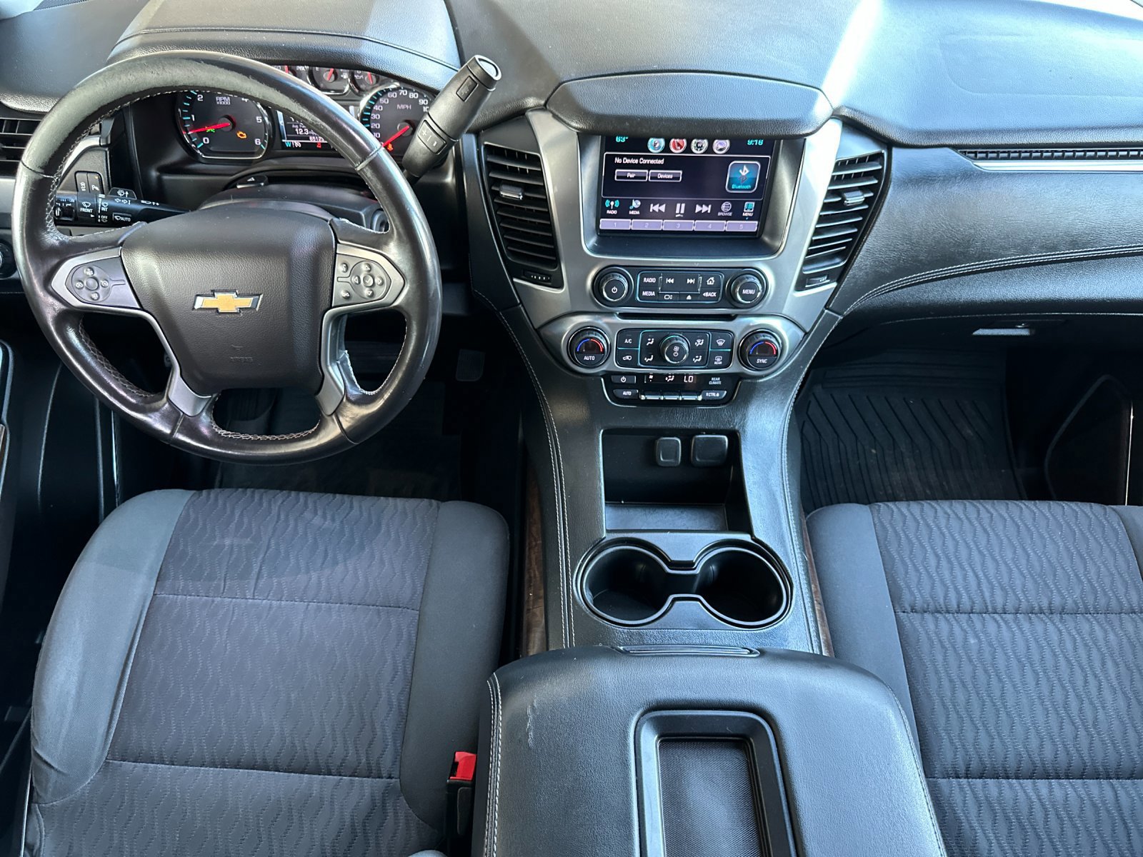 Used 2018 Chevrolet Tahoe LS w/ All-Season Package image 13