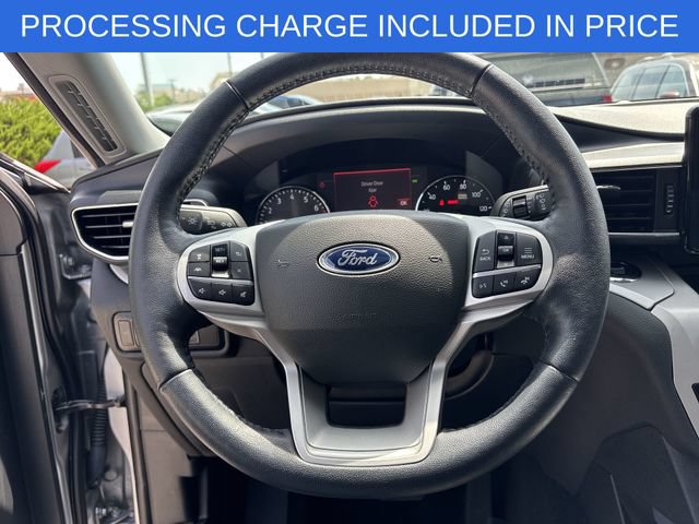 Certified 2023 Ford Explorer XLT w/ Equipment Group 202A AWD/4WD image 6