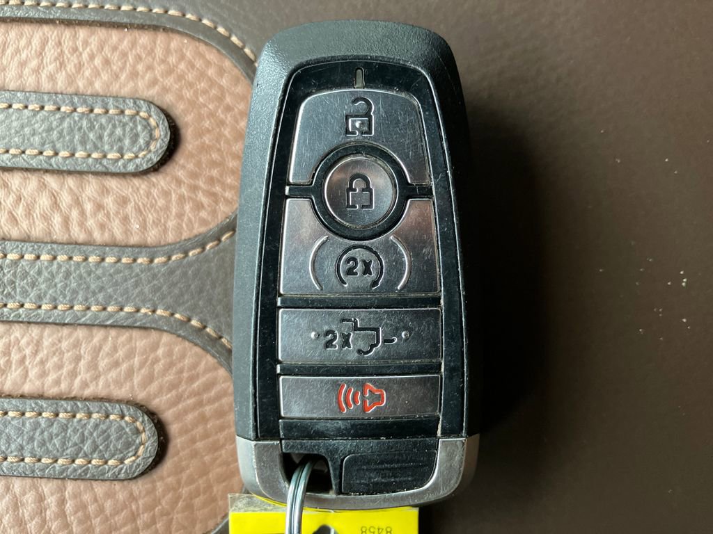 Certified 2024 Ford F250 King Ranch w/ Chrome Package image 34