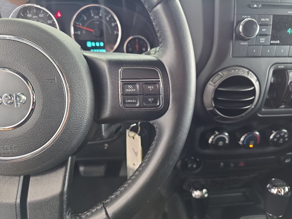 Used 2018 Jeep Wrangler Unlimited Sport S AWD/4WD image 15