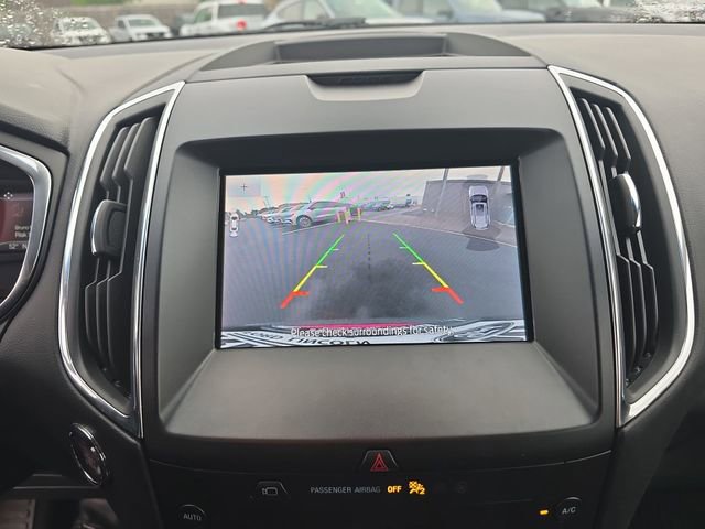 Certified 2020 Ford Edge Titanium w/ Equipment Group 301A AWD/4WD image 17