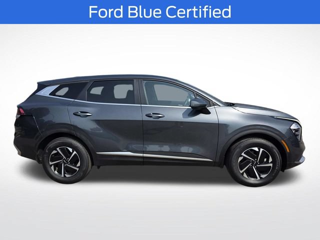 Used 2023 Kia Sportage LX AWD/4WD image 2