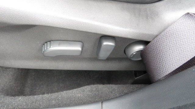 Used 2020 Subaru Forester Limited image 17