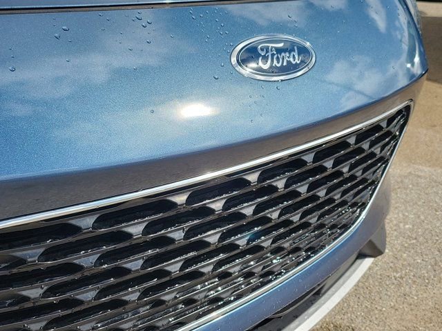 Certified 2020 Ford Escape SE image 7