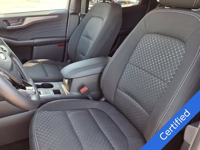 Certified 2023 Ford Escape Active w/ Tech Pack #1 AWD/4WD image 3