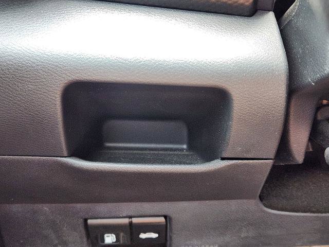 Used 2022 Nissan Kicks SV FWD image 23