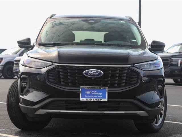 Certified 2024 Ford Escape Platinum AWD/4WD image 2