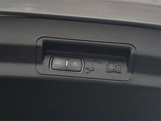 Certified 2023 Ford Explorer ST-Line w/ Class IV Trailer Tow Package image 8