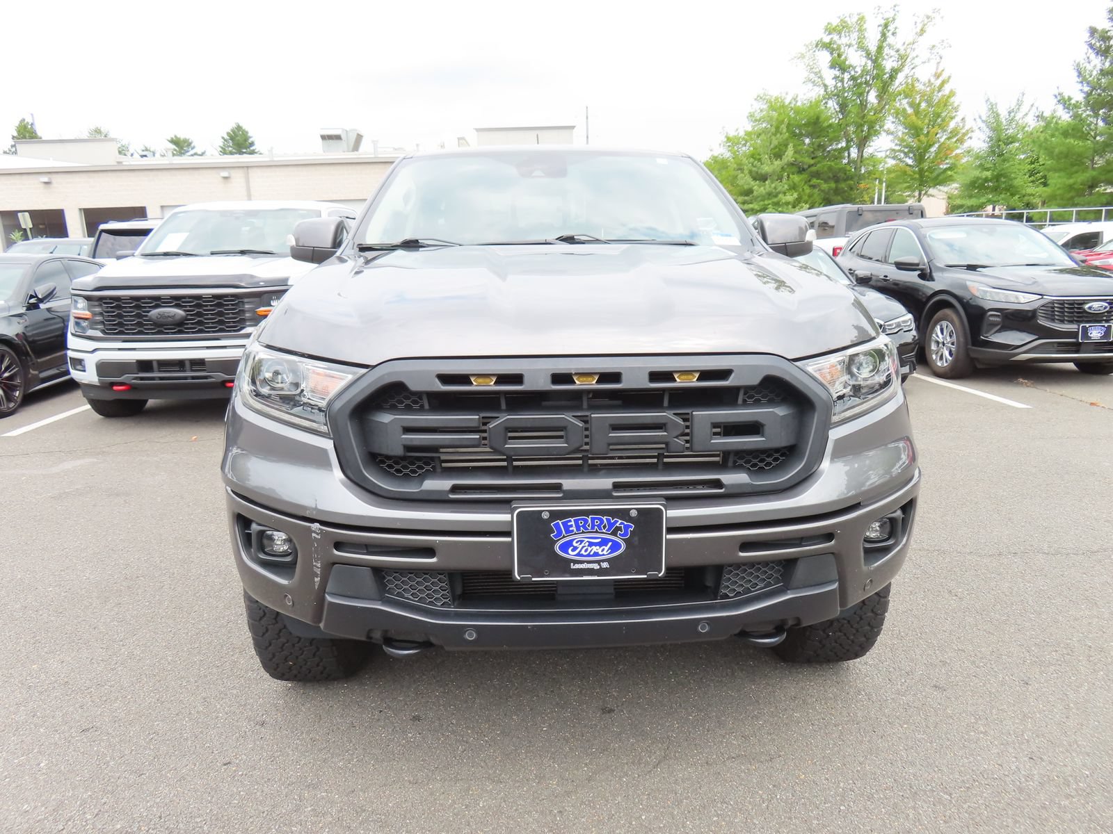 Certified 2022 Ford Ranger Lariat w/ Tremor Off-Road Package AWD/4WD image 2