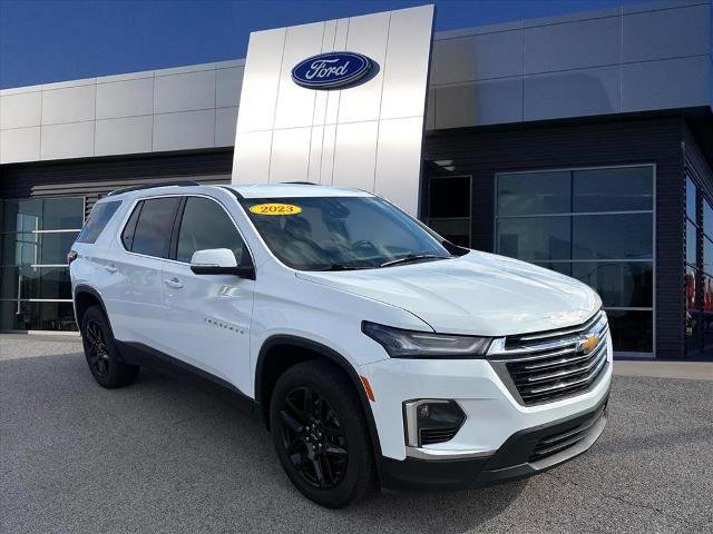 Used 2023 Chevrolet Traverse LT image 4