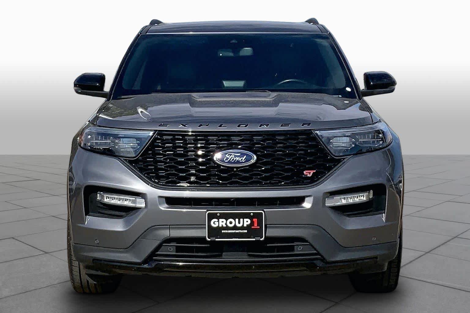 Certified 2022 Ford Explorer ST w/ Equipment Group 401A AWD/4WD image 4