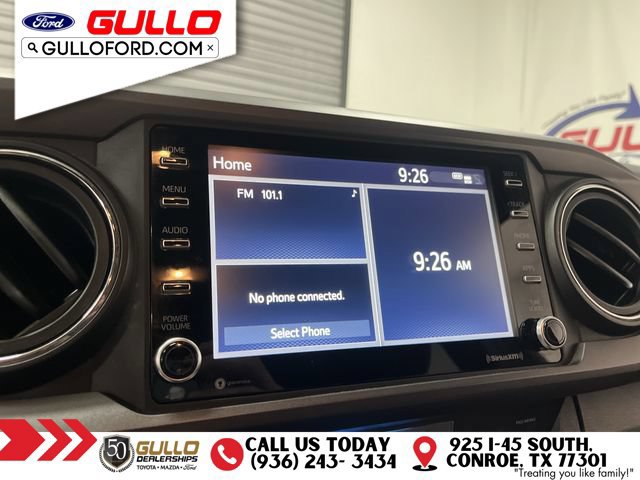 Used 2022 Toyota Tacoma TRD Off-Road w/ Technology Package AWD/4WD image 24