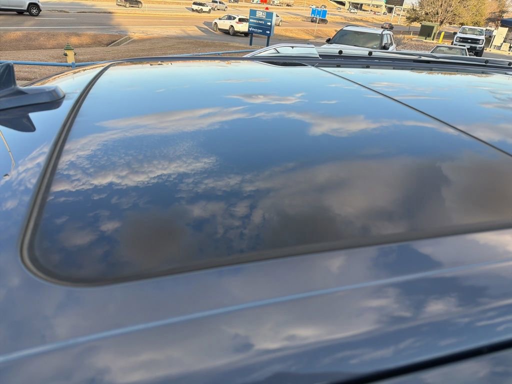 Certified 2023 Ford Expedition Platinum image 7