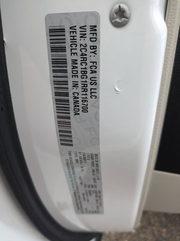Used 2024 Chrysler Pacifica Touring-L FWD image 26