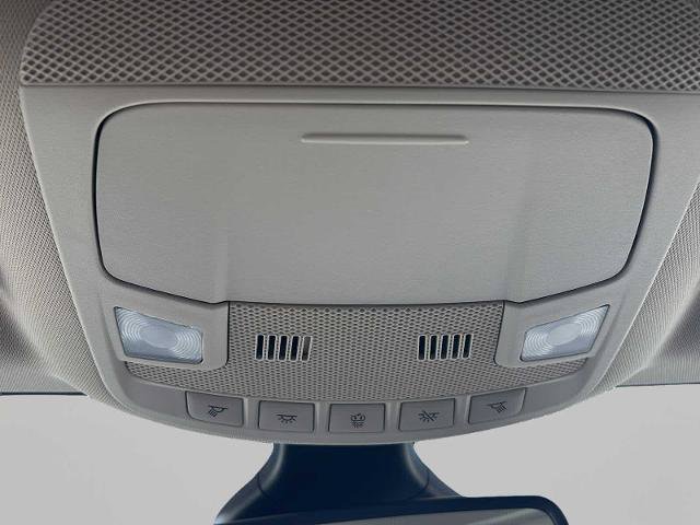 Certified 2024 Ford Edge Titanium AWD/4WD image 19