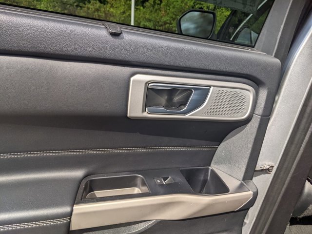 Certified 2022 Ford Explorer Limited w/ Limited Technology Package image 30